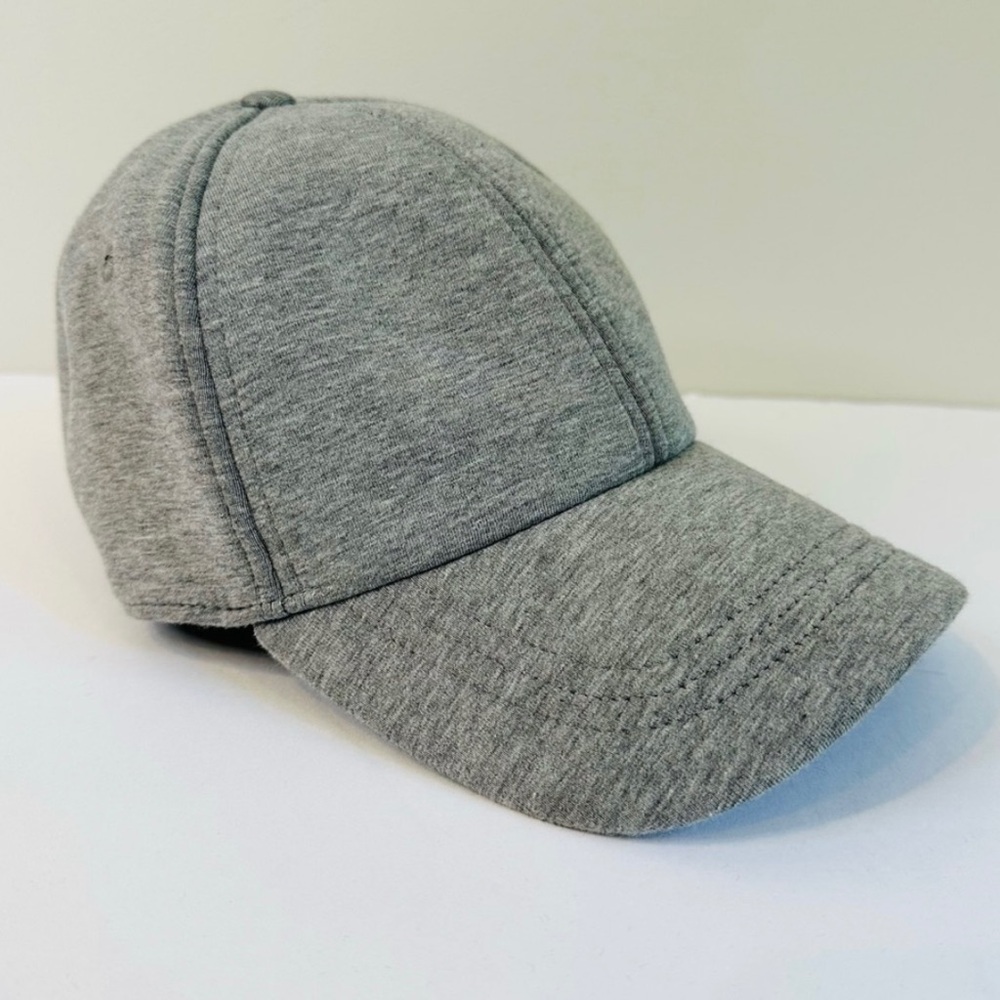 NWOT Lululemon hat - Picture 3 of 6